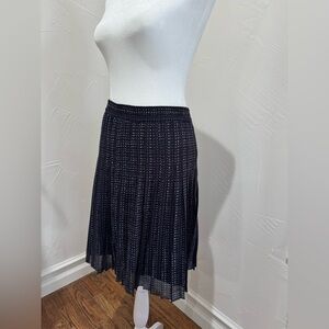 LOFT Black and White Patterned A-Line Skirt